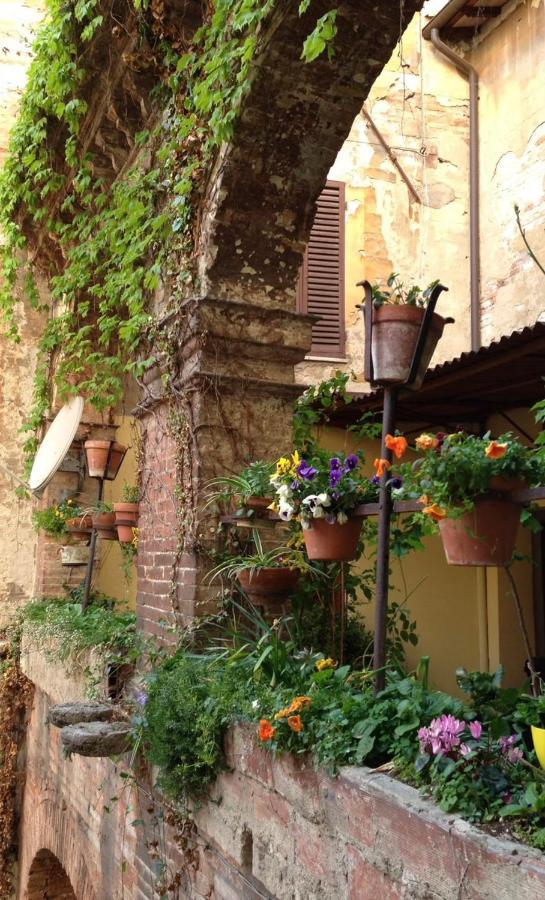 Hotel Umbria Perugia Bagian luar foto