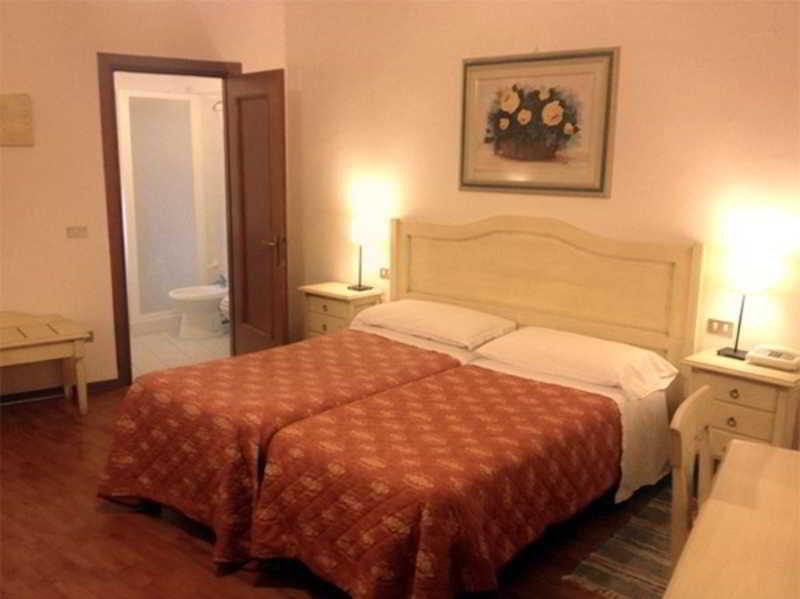 Hotel Umbria Perugia Bagian luar foto