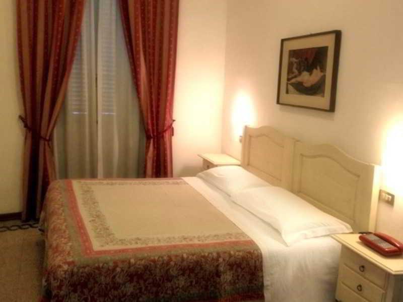 Hotel Umbria Perugia Bagian luar foto